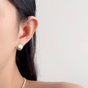 925 Sterling Silver Geometric Square Stud Earring 40400102