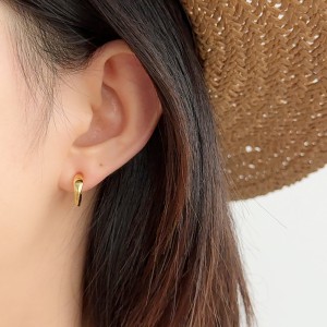 925 Sterling Silver Half Circle Stud Earring 40400104