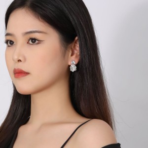 925 Sterling Silver Floral Leaf Drop Earring 40400107 925 Sterling Silver Floral Leaf Drop Earring 40400107