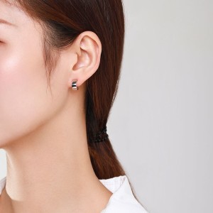 925 Sterling Silver Wide-Surface C-Shape Minimalist Stud Earring 40400118