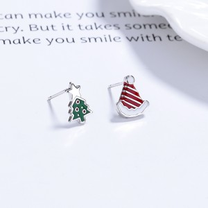 925 Sterling Silver Asymmetrical Enamel Christmas Stud Earring 40400121 925 Sterling Silver Asymmetrical Enamel Christmas Stud Earring 40400121