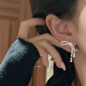 925 Sterling Silver Vintage Twisted Bow Stud Earring 40400125 925 Sterling Silver Vintage Twisted Bow Stud Earring 40400125