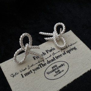 925 Sterling Silver Twisted Rope Bow Stud Earring 40400127 925 Sterling Silver Twisted Rope Bow Stud Earring 40400127