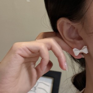 925 Sterling Silver Micro-Bead Textured Bow Stud Earring 40400130 925 Sterling Silver Micro-Bead Textured Bow Stud Earring 40400130