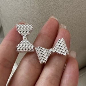 925 Sterling Silver Micro-Bead Textured Bow Stud Earring 40400130 925 Sterling Silver Micro-Bead Textured Bow Stud Earring 40400130