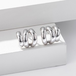 925 Sterling Silver Triple Ridge C-Hoop Stud Earrings 40400136 925 Sterling Silver Triple Ridge C-Hoop Stud Earrings 40400136