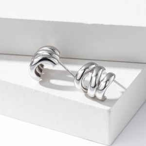 925 Sterling Silver Triple Ridge C-Hoop Stud Earrings 40400136 925 Sterling Silver Triple Ridge C-Hoop Stud Earrings 40400136