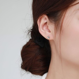 925 Sterling Silver Polished Shiny Heart Stud Earring 40400148