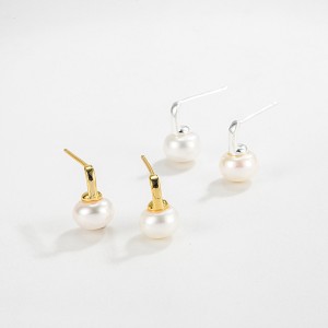 Minimalist Baroque Pearl Stud Earring 40500007 Minimalist Baroque Pearl Stud Earring 40500007