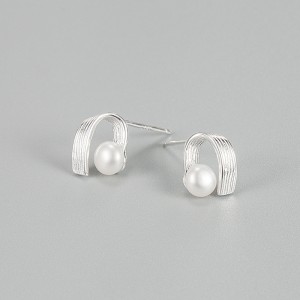 Minimalist Wires Pearl Stud Earring 40500008 Minimalist Wires Pearl Stud Earring 40500008
