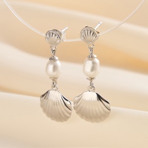 925 Sterling Silver Fresh Water Pearl Shell Stud Earring 40500016