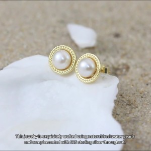925 Sterling Silver Vintage Fresh Water Pearl Stud Earring 40500020