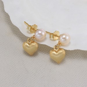 925 Sterling Silver Fresh Water Pearl Heart Pendant Earring 40500027
