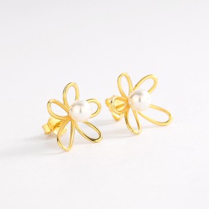 925 Sterling Silver Flower Fresh Water Pearl Stud Earring 40500049