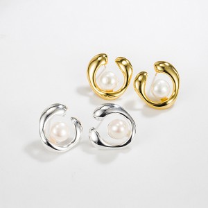 925 Sterling Silver Geometric Fresh Water Pearl Stud Earring 40500051