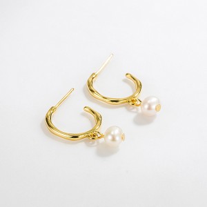 925 Sterling Silver C-shaped Fresh Water Pearl Dangle Earring 40500055