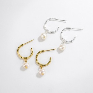 925 Sterling Silver C-shaped Fresh Water Pearl Dangle Earring 40500055