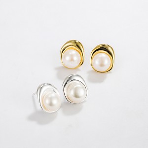 925 Sterling Silver Irregular Fresh Water Pearl Stud Earring 40500056