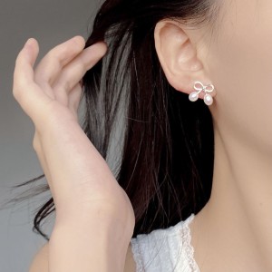 925 Sterling Silver Bow Fresh Pearl Stud Earring 40500057