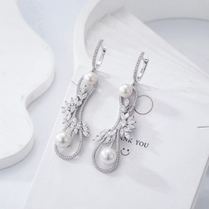 S925 Zirconia Infinity Fresh Water Pearl Stud Earring 40500060
