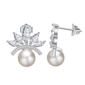 S925 Crown Zirconia Fresh Water Pearl Stud Earring 40500062