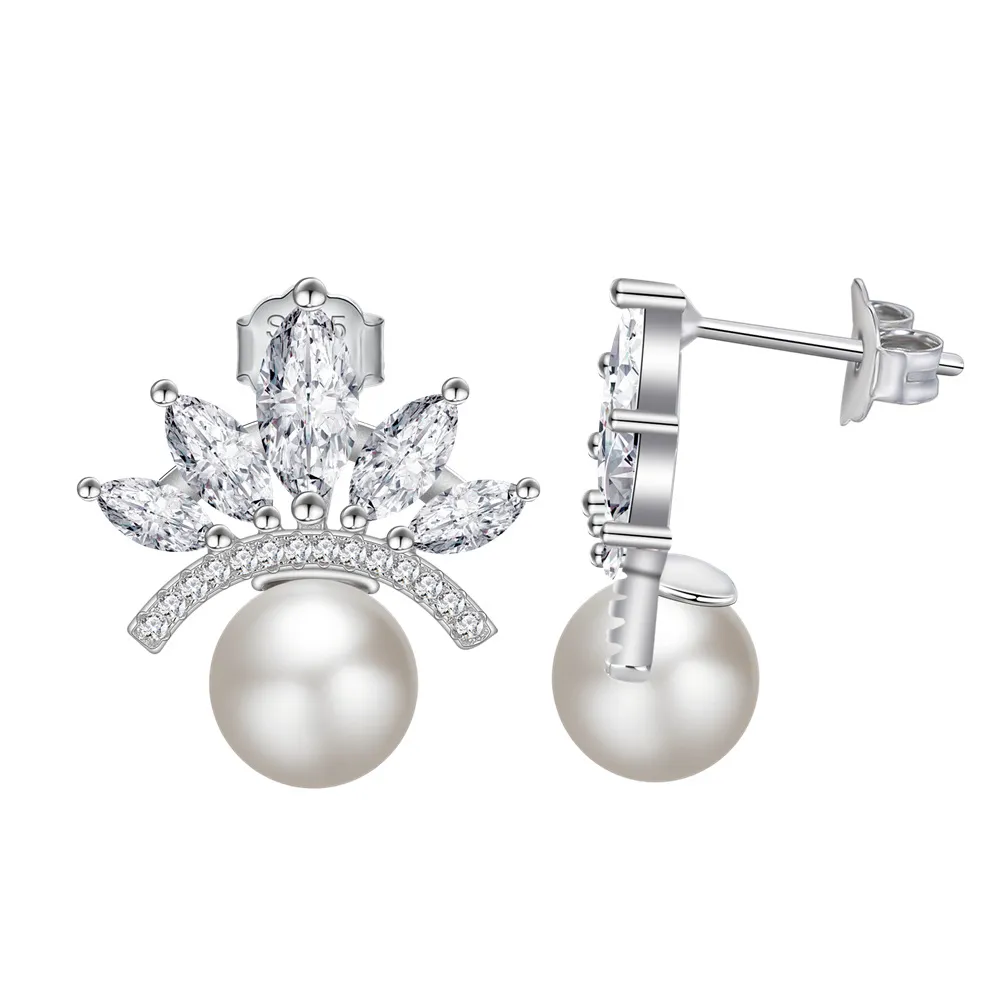 S925 Crown Zirconia Fresh Water Pearl Stud Earring 40500062