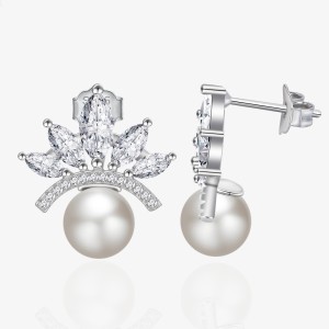 S925 Crown Zirconia Fresh Water Pearl Stud Earring 40500062