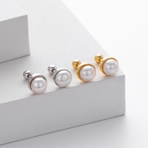 925 Sterling Silver Natural Pearl Stud Screw Earring 40500076