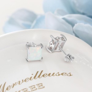 7mm Square Opal Stud Earring 40700015