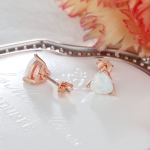 White Heart Opal Stud Earring 40700018 White Heart Opal Stud Earring 40700018