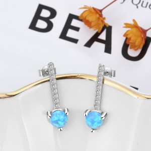 Zirconia Hearts Opal Party Stud Earring 40700024 Zirconia Hearts Opal Party Stud Earring 40700024