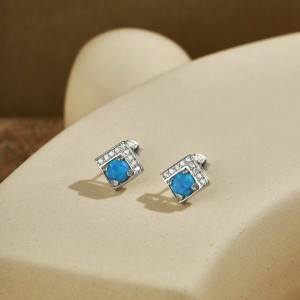 Vintage Zirconia Opal Stud Earring 40700032 Vintage Zirconia Opal Stud Earring 40700032