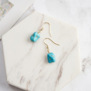S925 Vintage Blue Turquoise Dangle Earring 50100030