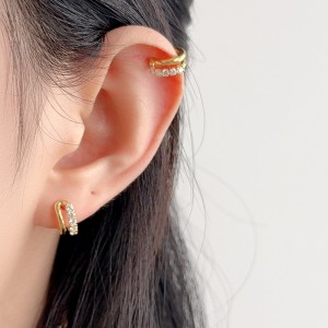 1pcs 925 Sterling Silver Double Row CZ Ear Cuff 50300010