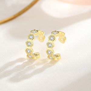 1pcs 925 Sterling Silver Honeycomb CZ Ear Cuff 50300012 1pcs 925 Sterling Silver Honeycomb CZ Ear Cuff 50300012