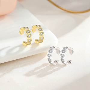 1pcs 925 Sterling Silver Honeycomb CZ Ear Cuff 50300012 1pcs 925 Sterling Silver Honeycomb CZ Ear Cuff 50300012