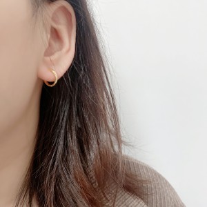 12mm Square Tube Hoop Earring 60200001