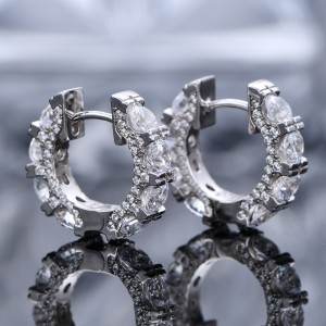 Diamond Level CZ Huggie Hoop Earrings 60200111 Diamond Level CZ Huggie Hoop Earrings 60200111