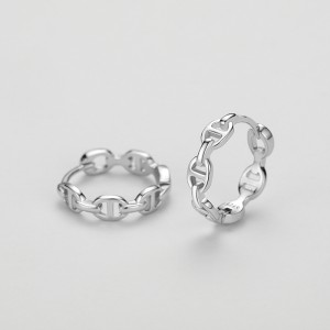 Hollow Chain Hoop Earring 60200136 Hollow Chain Hoop Earring 60200136