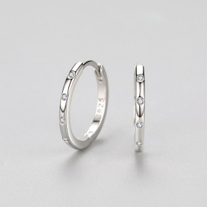 Minimalism Zirconia Hoop Earring 60200152 Minimalism Zirconia Hoop Earring 60200152