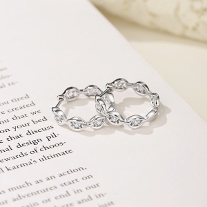 925 Sterling Silver Geometric Zirconia Hoop Earring 60200241