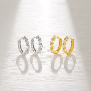 925 Sterling Silver Rectangle Zirconia Hoop Earring 60200246