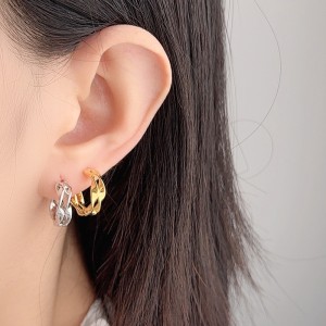 925 Sterling Silver Double Mobius Hoop Earring 60200262