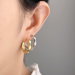 925 Sterling Silver Geometric Hoop Earring 60200279 925 Sterling Silver Geometric Hoop Earring 60200279