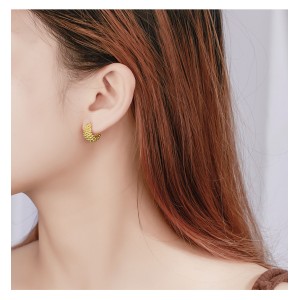 925 Sterling Silver Beaded C-Shaped Hoop Earring 60200285 925 Sterling Silver Beaded C-Shaped Hoop Earring 60200285