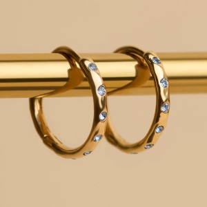 925 Sterling Silver Pave CZ Geometric Hoop Earring 60200292