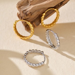 925 Sterling Silver High-Polish Ball Hoop Earring 60200305 925 Sterling Silver High-Polish Ball Hoop Earring 60200305