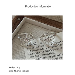 925 Sterling Silver Small Irregular Flower Huggie Hoop Earring 60200309
