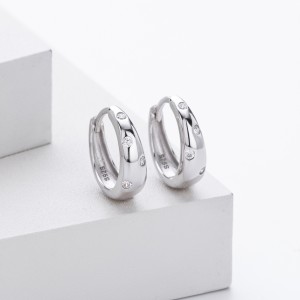 925 Sterling Silver Flush Set Tapered Hoop Earrings 60200312
