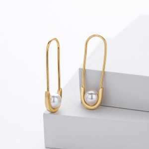 925 Sterling Silver Glass Pearl Safety Pin Earring 60200322 925 Sterling Silver Glass Pearl Safety Pin Earring 60200322